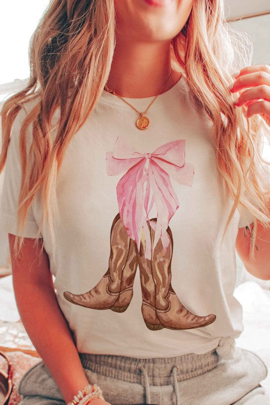 COWGIRL BOOTS BOW Graphic T-Shirt